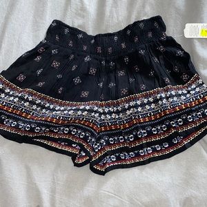 Multicoloured elegant shorts